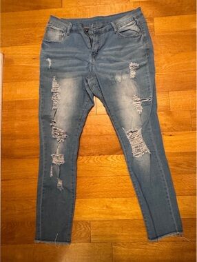 Light wash ripped jeans